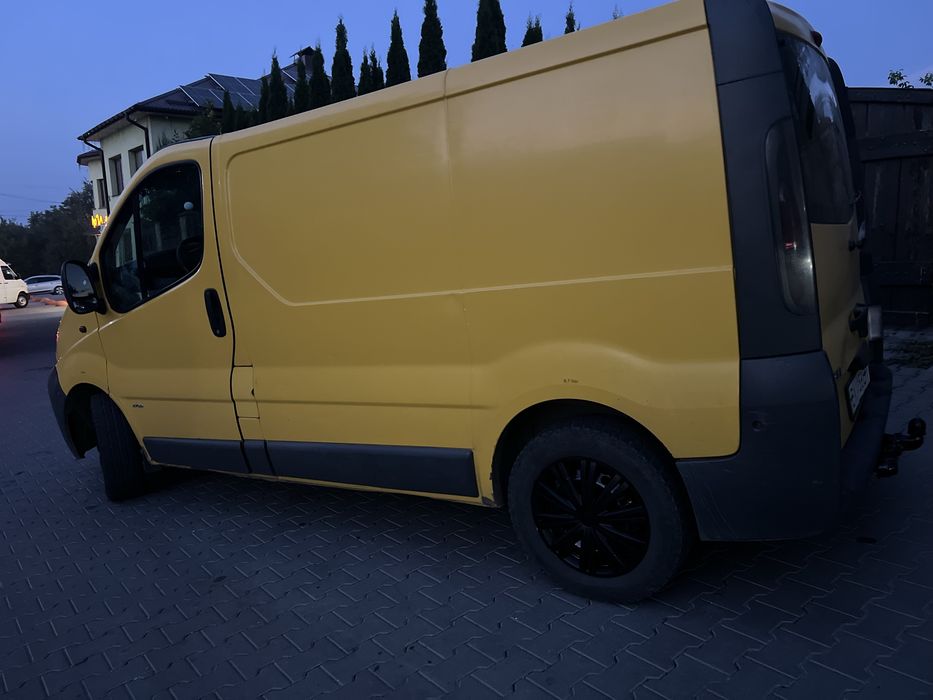Продам Opel Vivaro