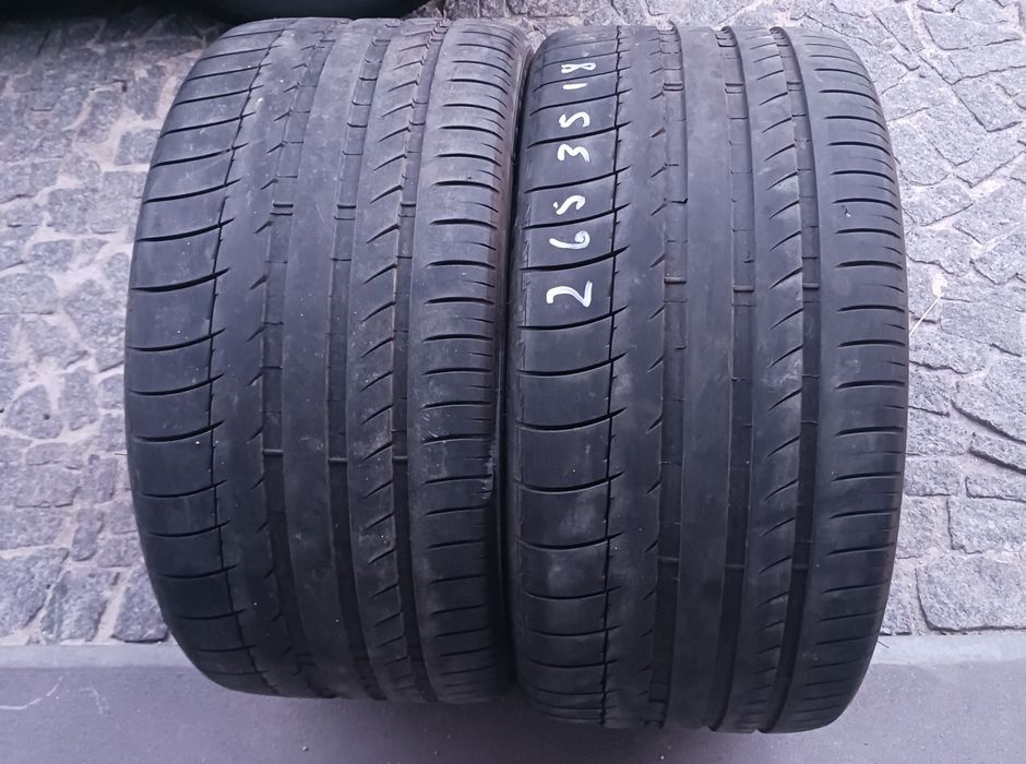 Vendo pneus semi-novos 265/35/18 Michelin
