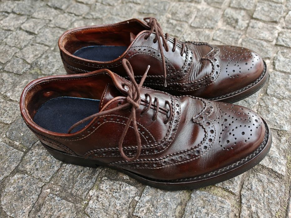Sapatos Lotusse tamanho 6 ou 39.5