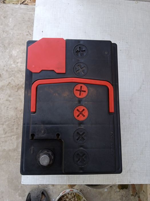 Продам срочно аккумулятор