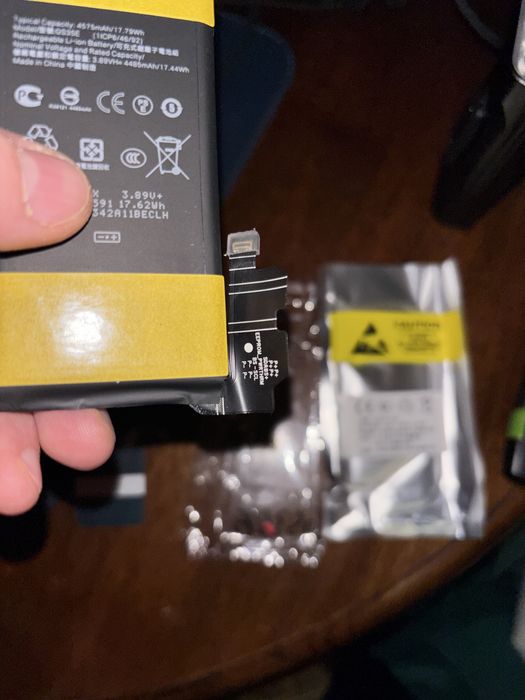 Батарея google pixel 8