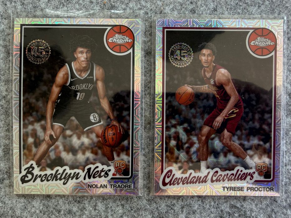 2 karty NBA Rookie 2025-26 Topps Chrome Silver Pack Traore Proctor