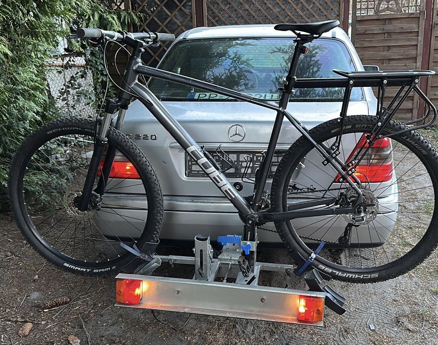 Platforma rowerowa na hak Twinny Load ERGO CK – uchylna, 2 rowery