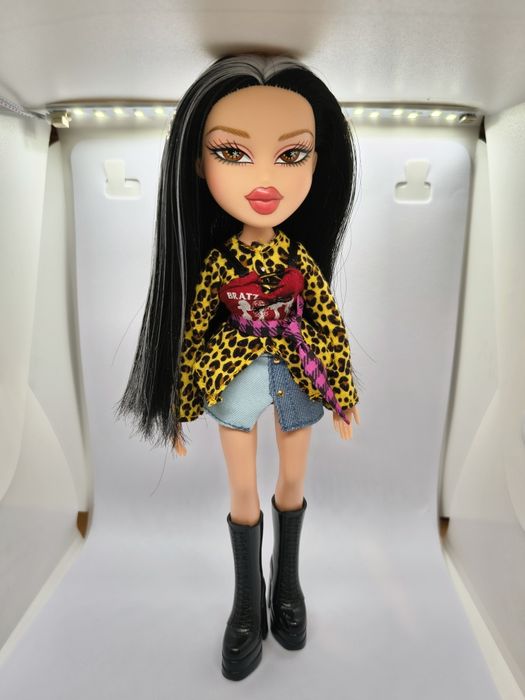 Lalka Bratz Jade «stylin'»