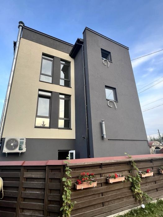 Оренда будинку під офіс вулиця Стрийська Актуальна !!!