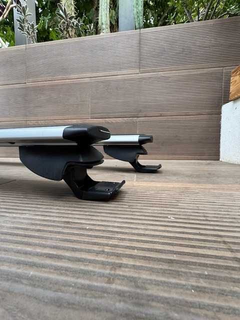 Barras de tejadilho Audi A4 Avant/VW Golf/Peug 2008/Dacia Duster/univ