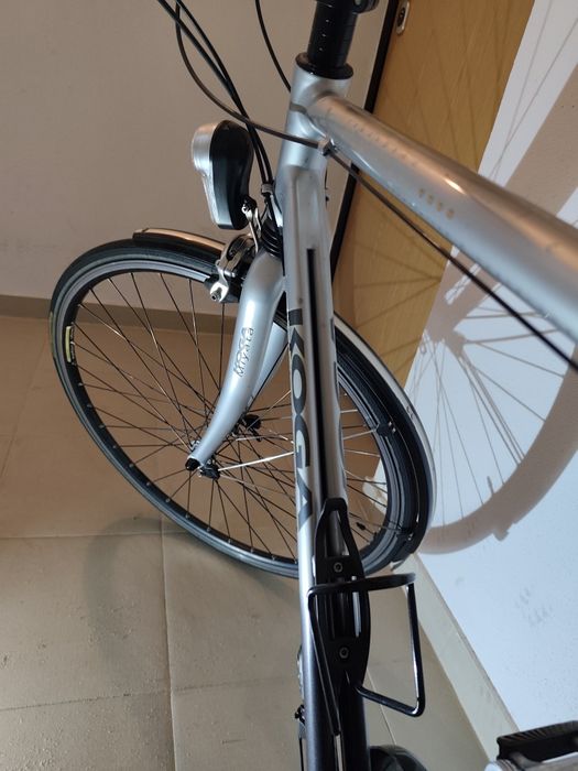 Bicicleta estilo pasteleira, marca: Koga