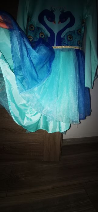 Strój na bal karnawałowy księżniczka łabędzie  122/128 H&M
