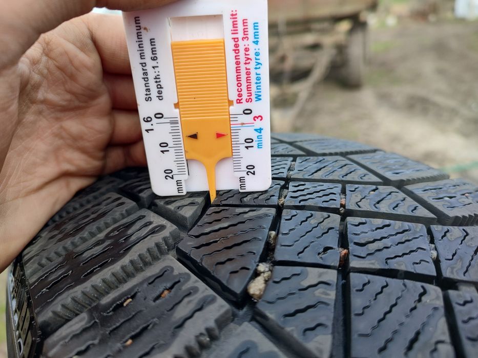 Резина Pirelli ICE ZERO 195/65 R15