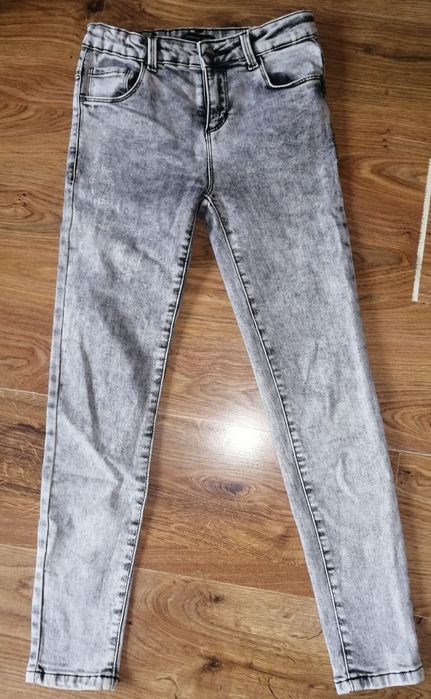 Spodnie jeans dziewczęce