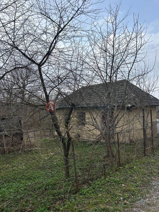 Затишна ділянка з будинком у с.Ружичанка