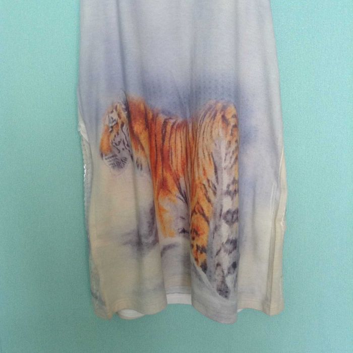 Платье с рисунок  тигра (блёсточки, пайетки), Турция, размер 44