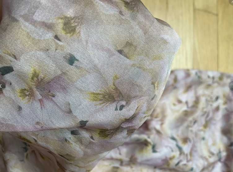 Szal apaszka w kwiaty