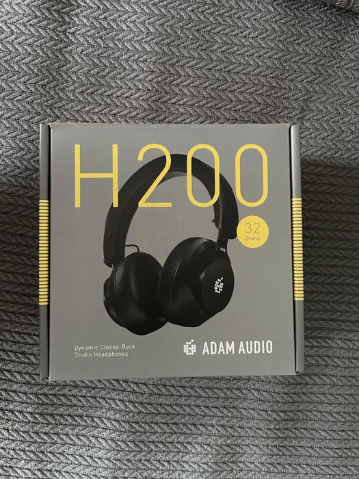 Студийные наушники Adam h200