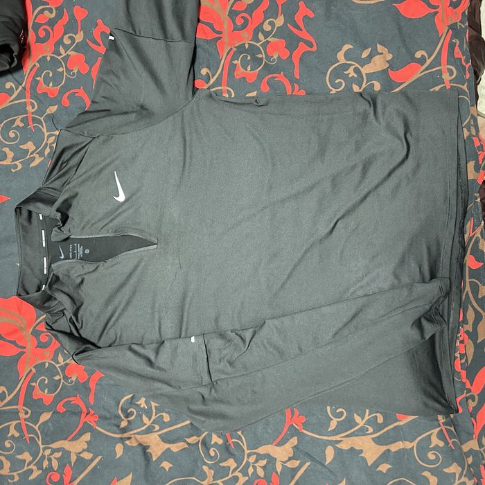 NEW лонгслив nike L