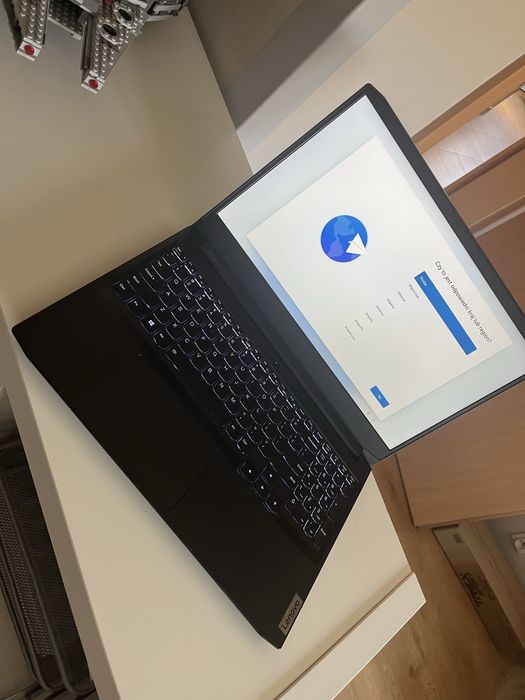 Laptop do gier LENOVO Gaming 3