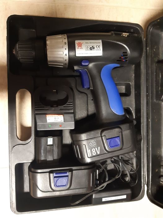 Duas Parafusadoras siminovas