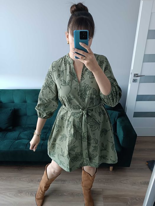 Sukienka ażurowa haft khaki zieleń