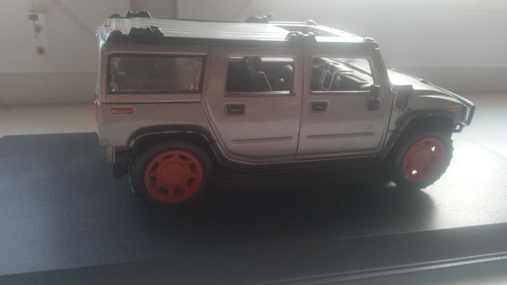 Maisto Hummer H2 Sc 1/27.