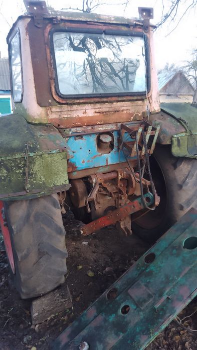 Продам ЮМЗ 2-Штуки