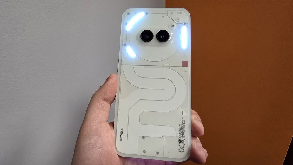 Nothing Phone 2a 5G Dual Sim 128GB/8GB RAM biały, stan bdb, gwarancja