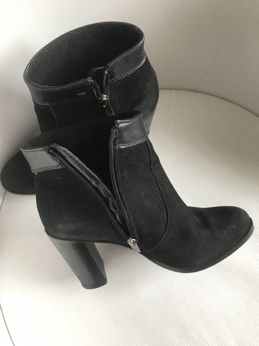 Botki damskie zamszowe Lasocki r. 38/24