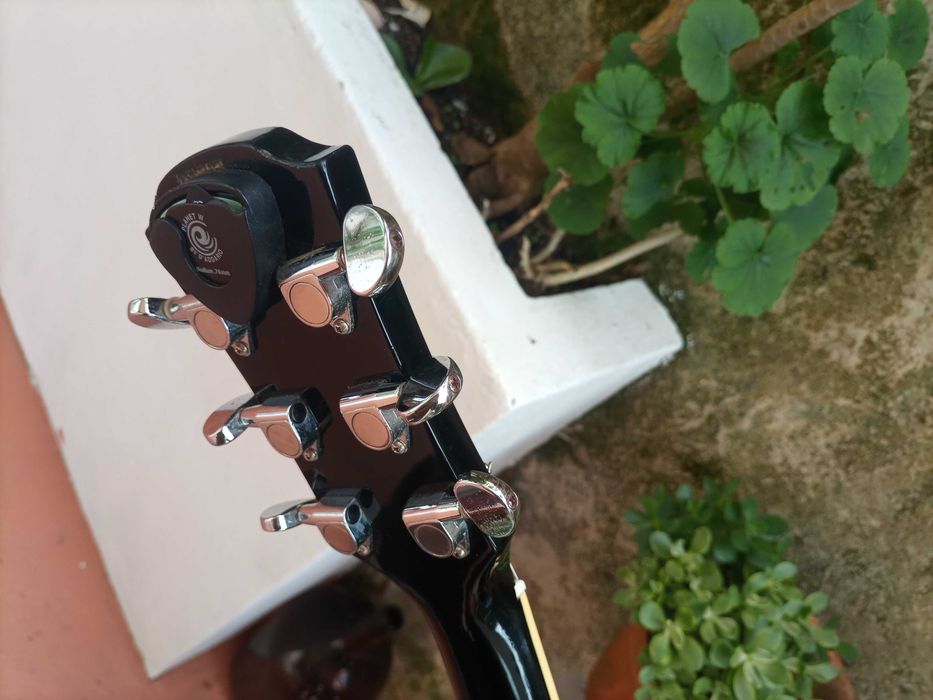 Guitarra Electroacústica Yamaha CPX-500