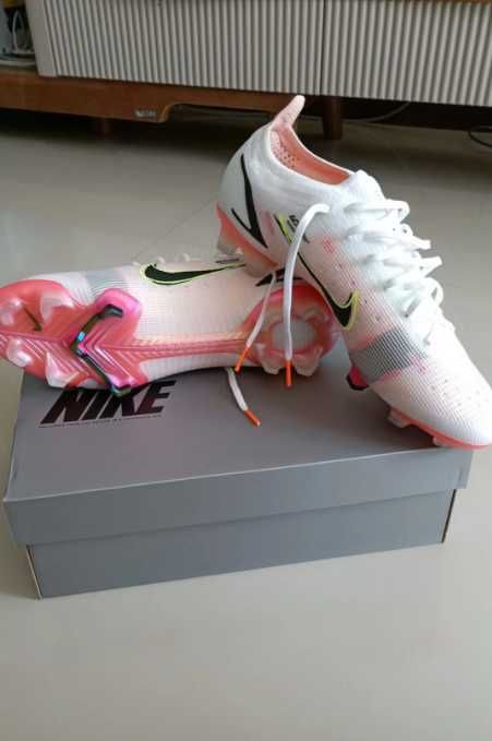 korki Nike Mercurial Vapor XIV Elite FG Rozmiar 44 Piłkarski korki