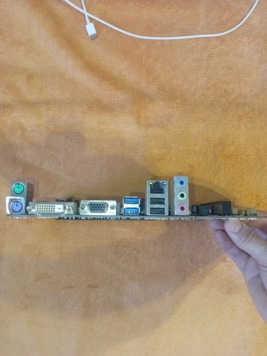 Материнская плата АSUS A68HM-K.