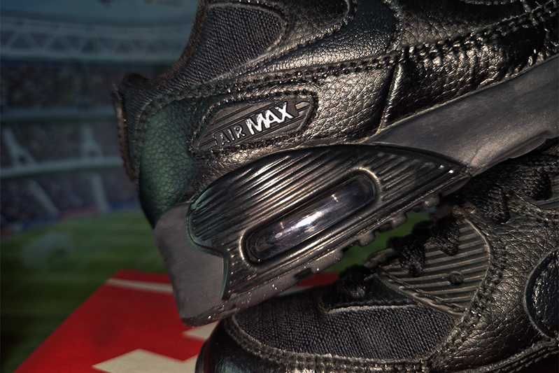 Nike Air Max 90 Mesh LTR buty dziecięce color: black size: 28