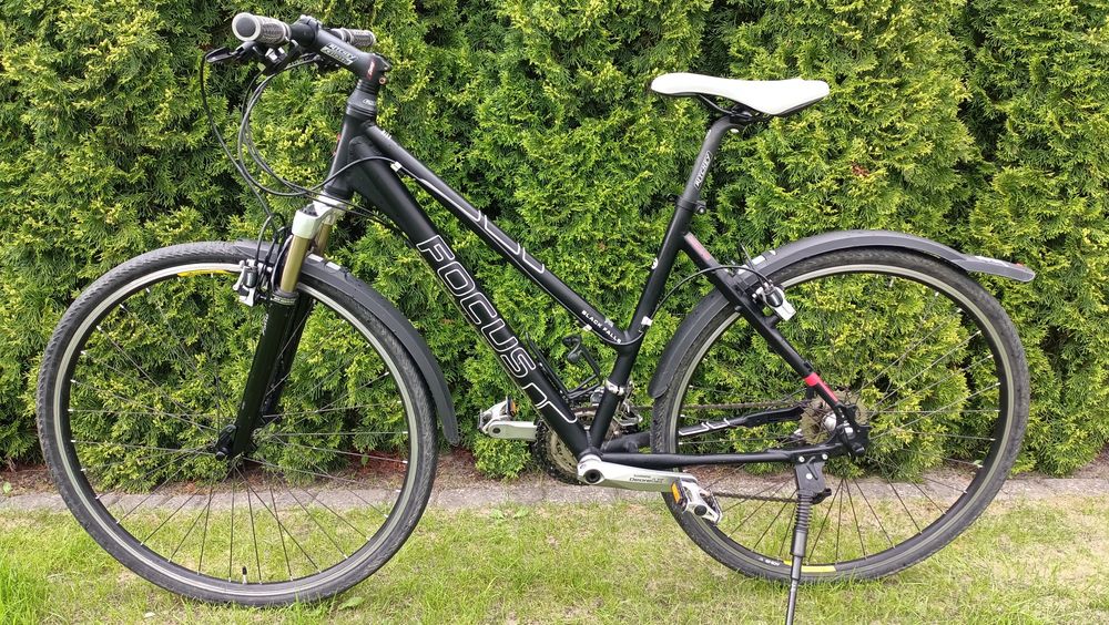 Rower Focus Black Falls  miejski crossowy  Deore LX