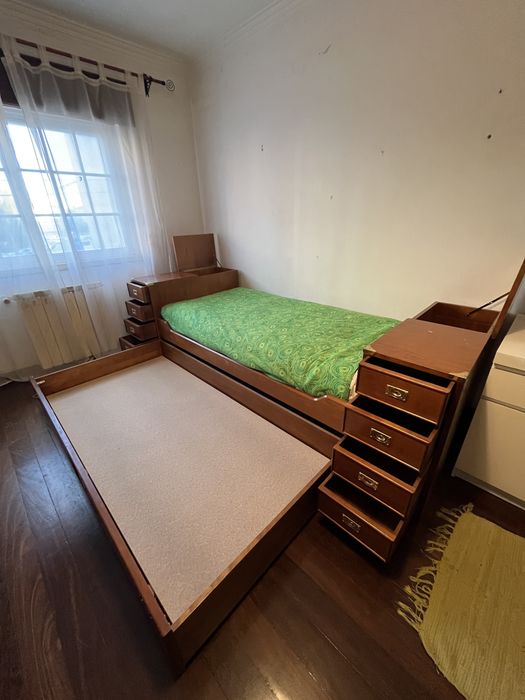 Cama solteiro c/ colchão e c/ cama extra