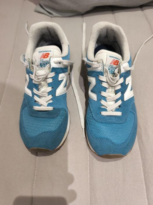 Ténis New Balance Modelo 574  N.º 41.5