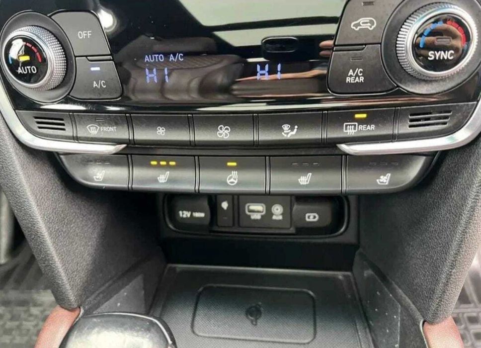 Hyundai Santa Fe IV 2020