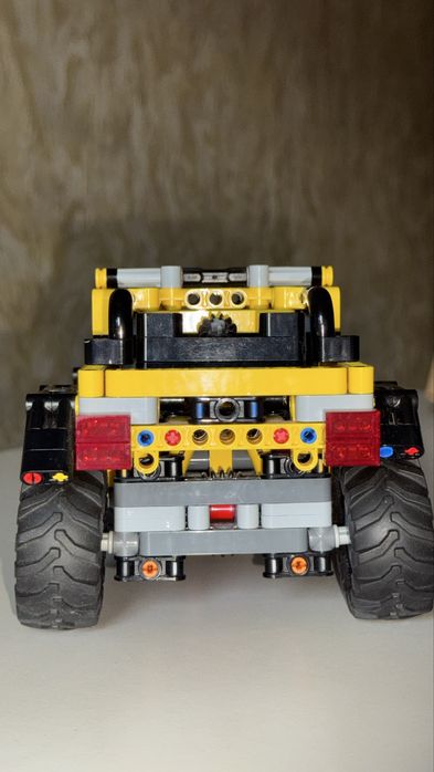 LEGO Technic 42122
