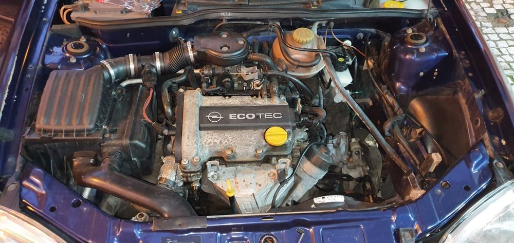 Opel Corsa 1.2 Ano 2000