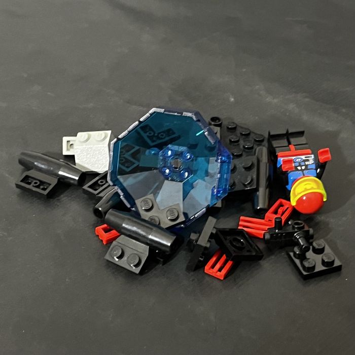 6835 LEGO Kosmiczny pojazd patrolowy