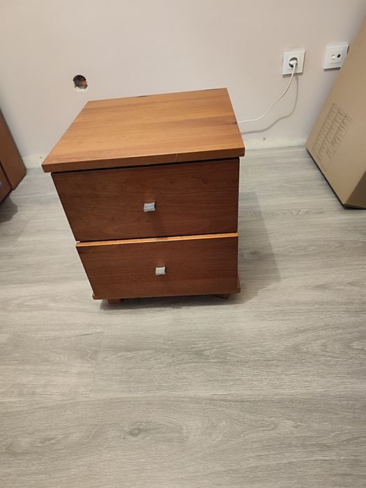 Mesa cabeceira madeira