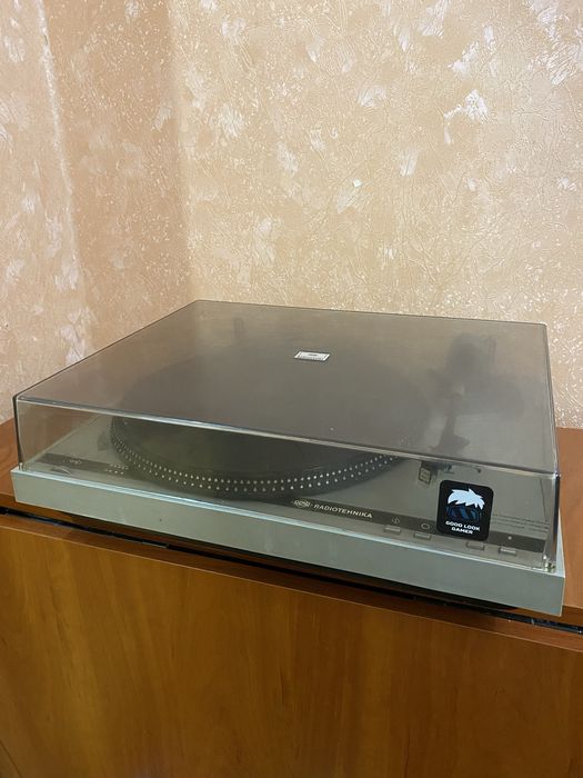 Вініловий програвач Ария-102