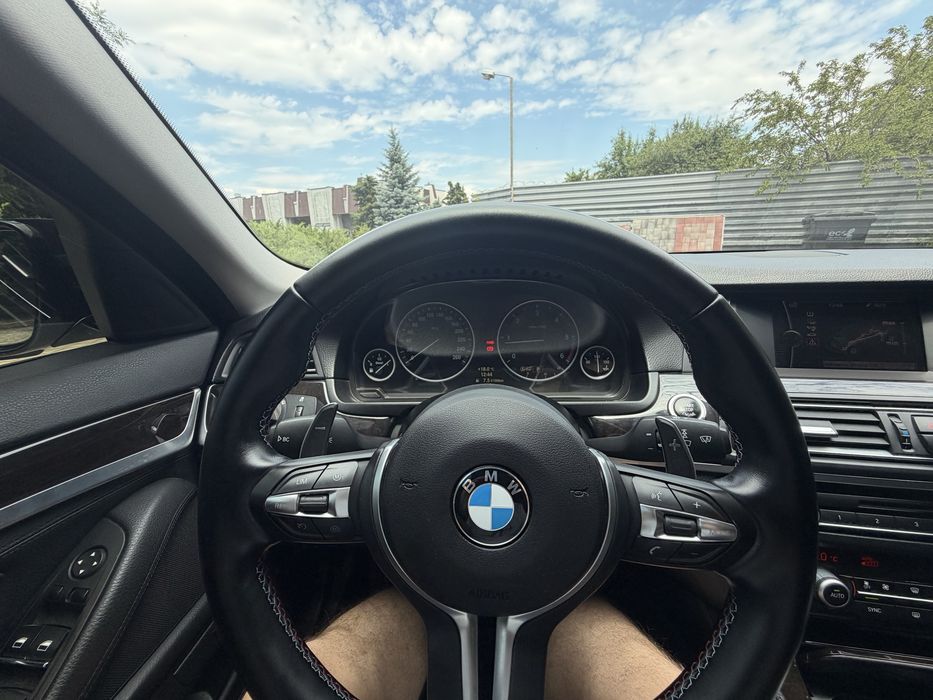 BMW 5 Series 2013 VIN WBA5C91050D459384 фото оголошення 8 з 15