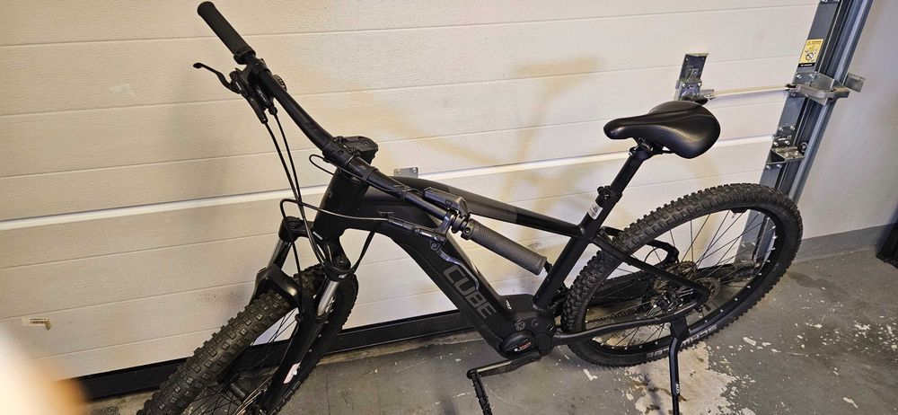 Cube Reaction Hybrid – Rama XL – 1270 km – Stan bardzo dobry