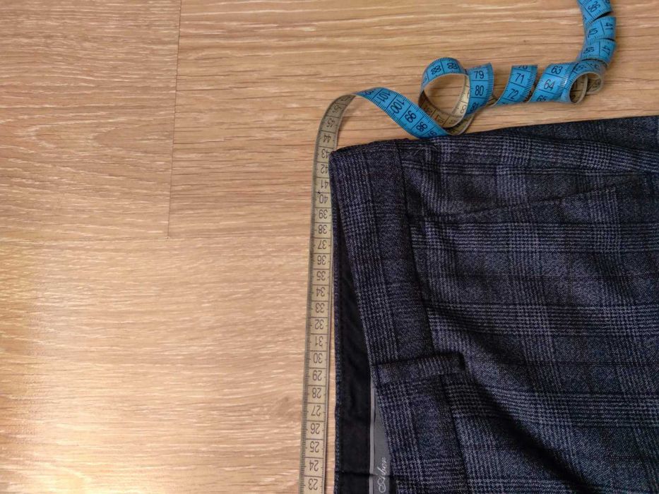 Елегантний чоловічий костюм Arber у клітинку