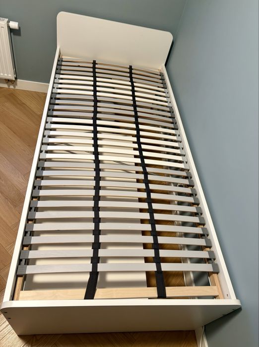 Wygodne łóżko Ikea Slakt 90x200