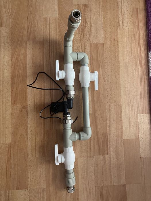 Циркуляційний насос перекачки опалення резервний 12 вольт байпас