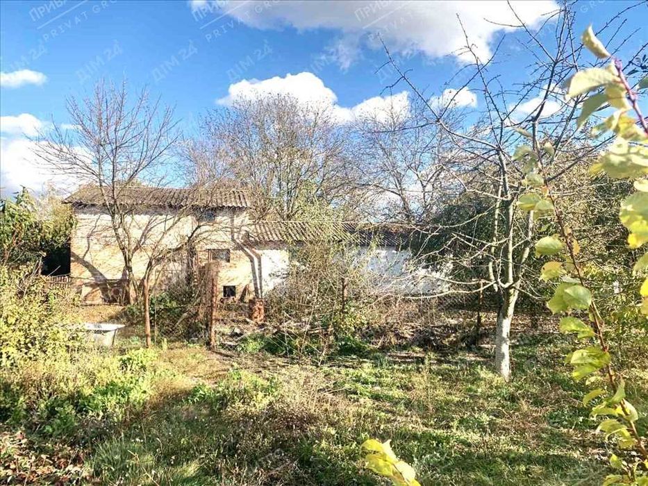 Будинок із земельною ділянкою 1 га, неподалік від міста Решетилівка