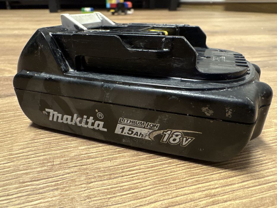 Dwa Akumulatory Oryginalne Makita 18v 1.5 Ah