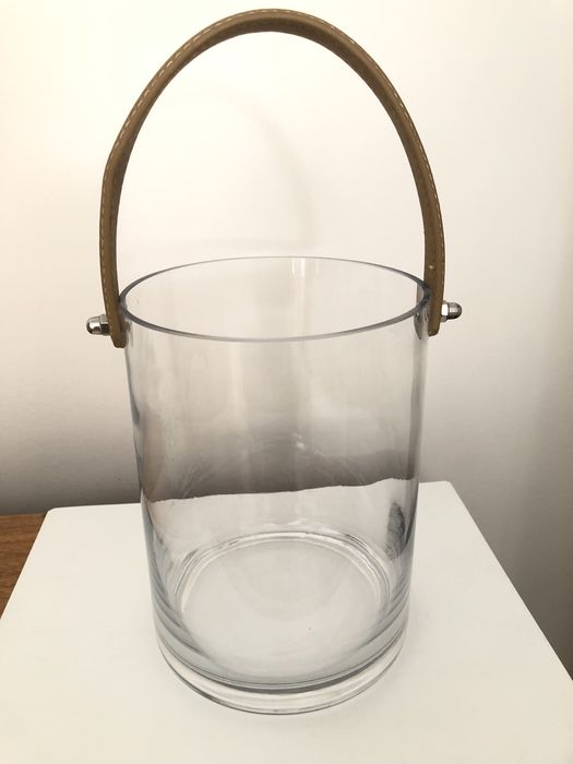 Jarra  Zara Home com alça em couro