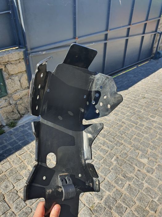 Protecção de cárter CrossPro HUSQVARNA TE
