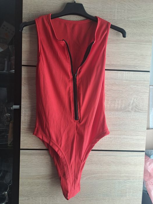 (01) Body damskie r.M