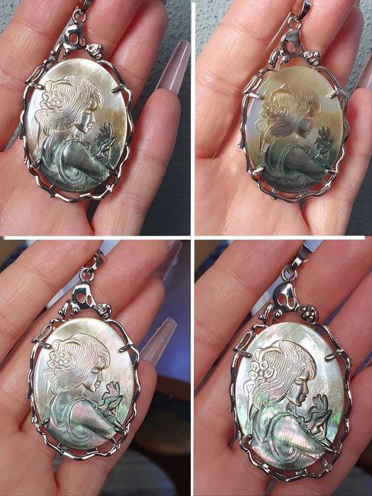 Pendente esculpido em madrepérola, com jovem / mulher / sereia